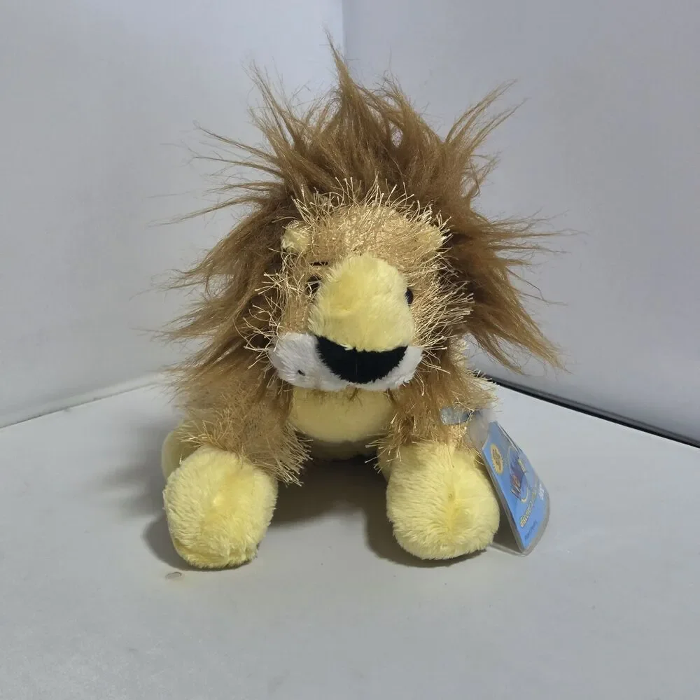 Webkinz Lion With Code Plush Doll HM006 + Code NWT